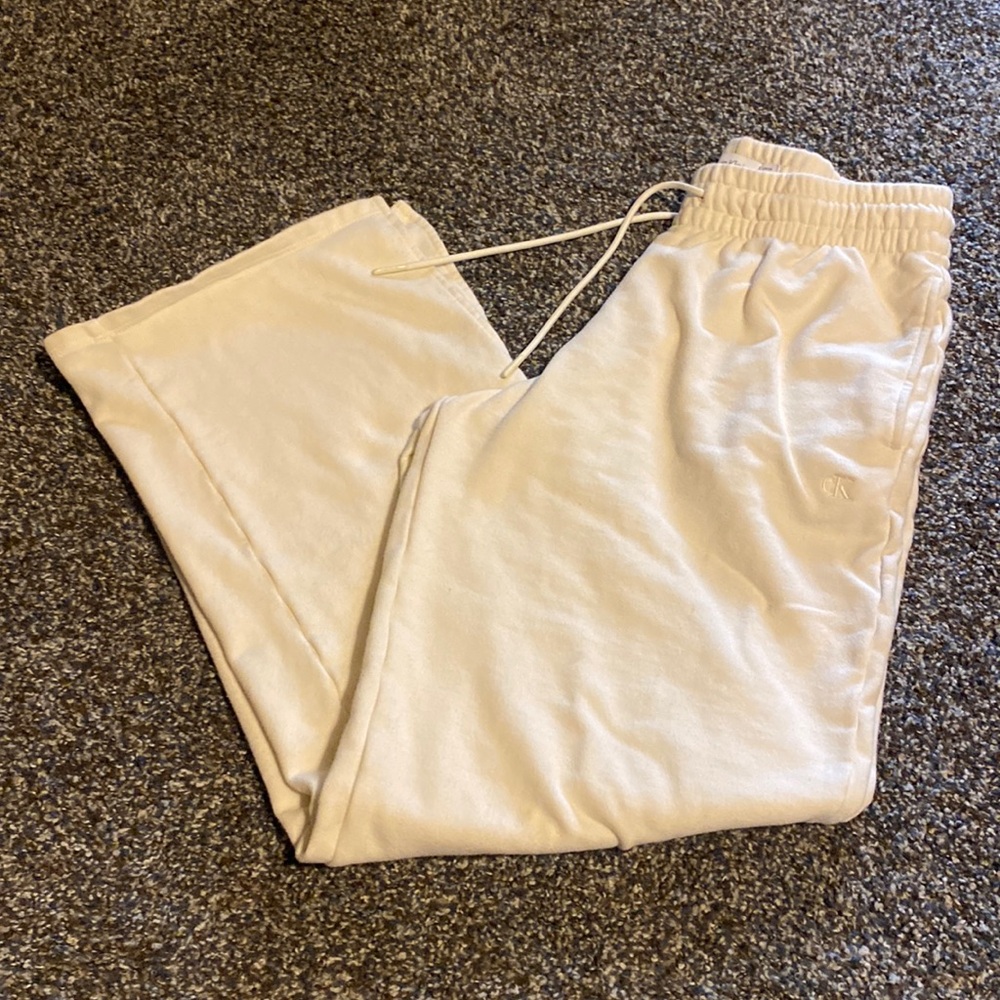 Women’s Size Small Calvin Klein Lounge Pants, Wide Leg, Bottom Slits, Used